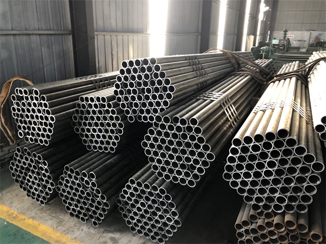 云南小口径厚壁无缝钢管