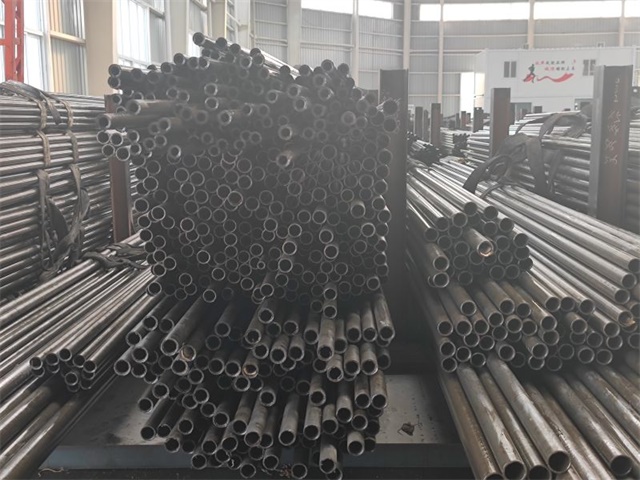 云南精密无缝钢管现货批发