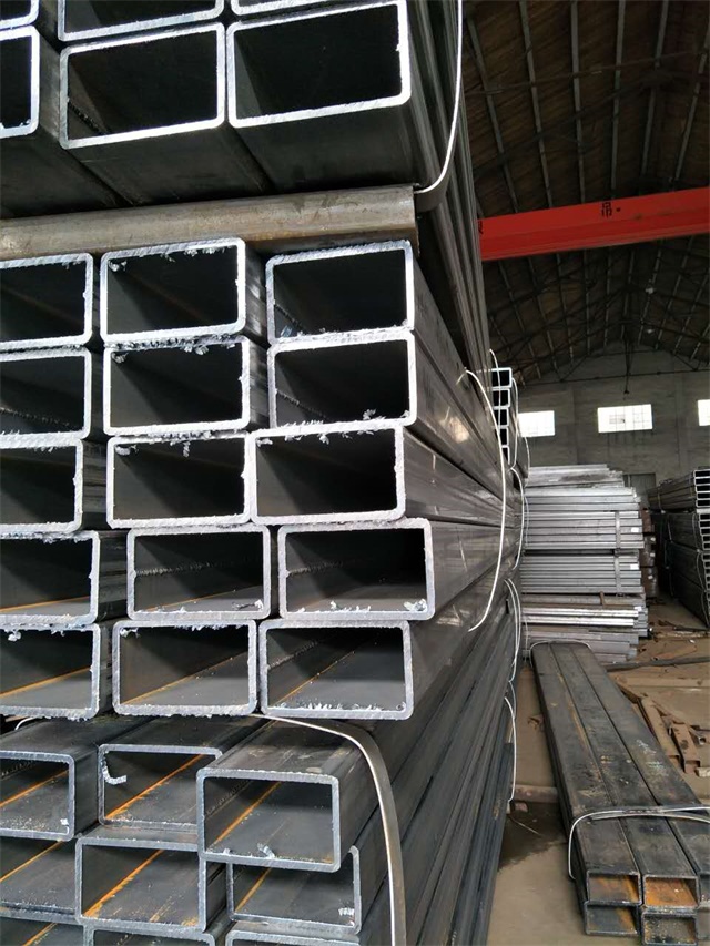 云南镀锌无缝钢管厂家